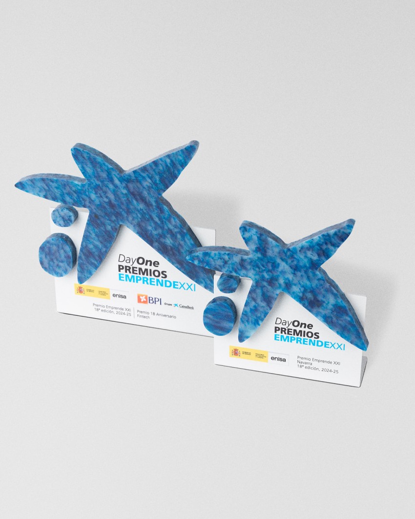 Trophée sur mesure fabriqué par Sustain Awards pour Caixa Bank Premios Emprende XXI, 2025