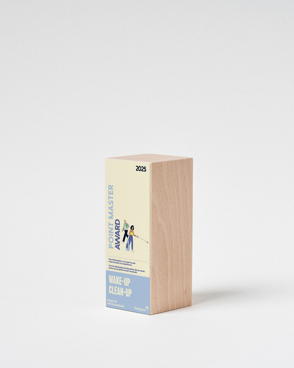 personalizaci&oacute;n trofeo Totem JAP Sustain Awards