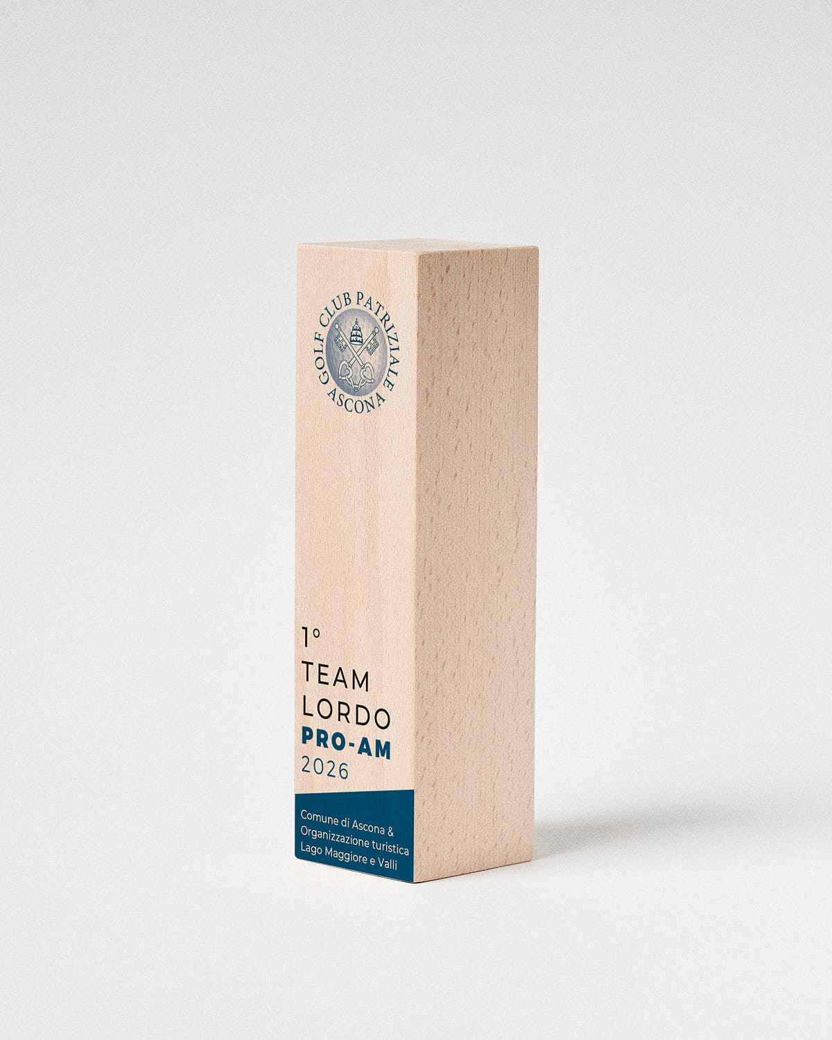 Ejemplo personalización trofeo Totem LOG